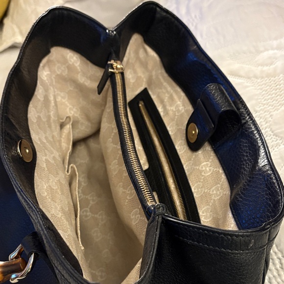 Elegant Black Leather Tote with Bamboo Handles - Picture 9 of 9